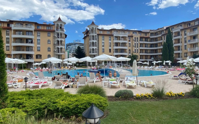 Private Two Bedroom Apartment Royal Sun O 31