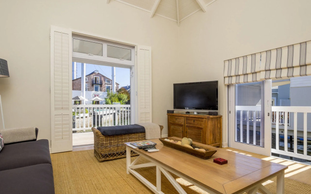 Thesen Islands Holiday House