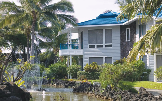 Holua Resort