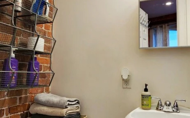 The Nomad Suites & Apartments