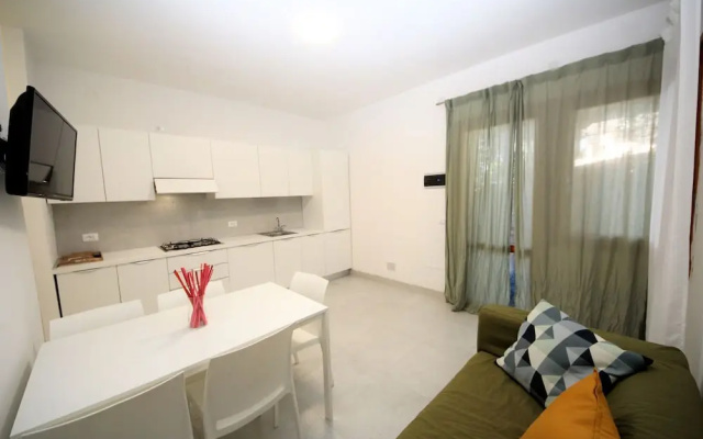 Modern two Bedroom Apartment Near Rosolina Beach