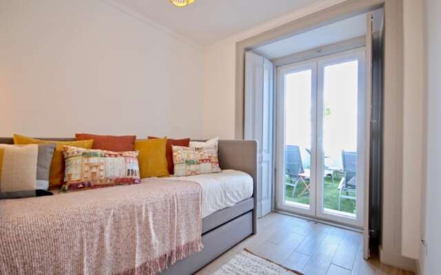 Akicity Mouraria Hanes