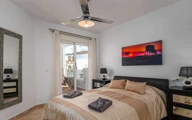 La Bandera Apartments