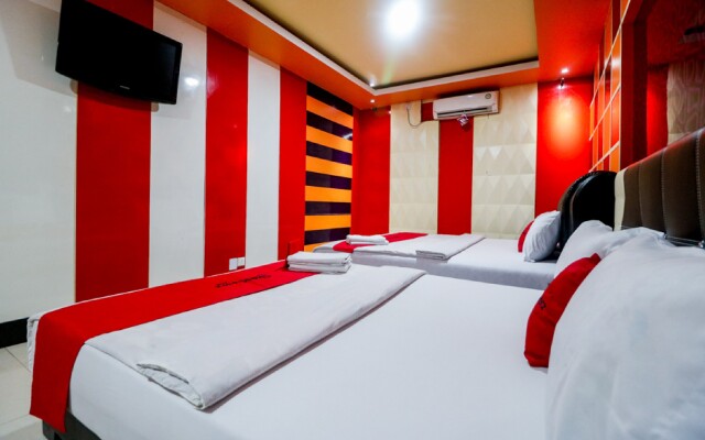 RedDoorz Plus near DC Mall Batam