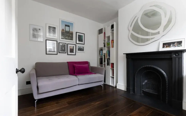 Whittlesey Street II by Onefinestay