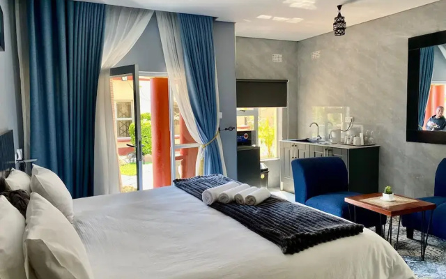 Executive Studio Apartment Near the Airport - 2320