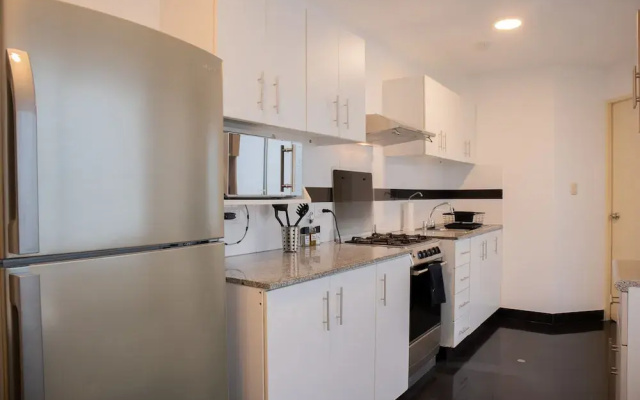 w Charming 3BR Apartment in Miraflores