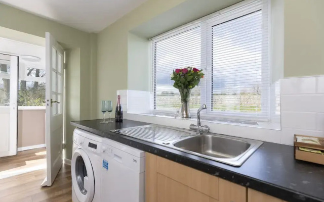 HC Property - The Hideaway at Watergate Eye
