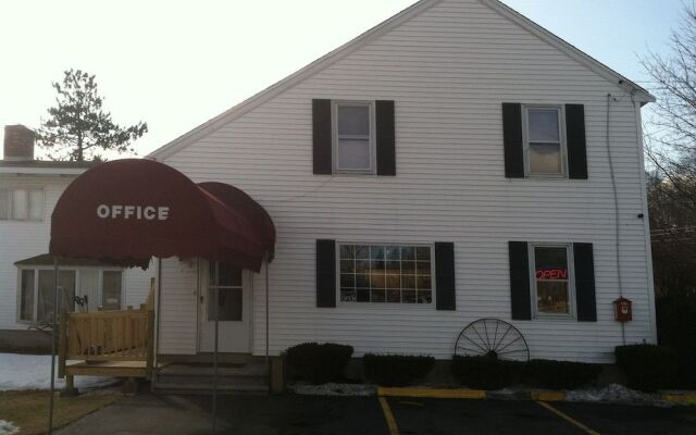 Quaker Inn and Conference Center