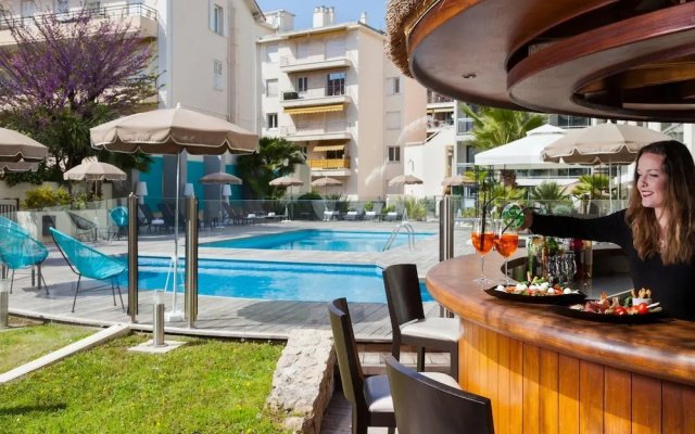 Pool View Junior Suite With Terrace