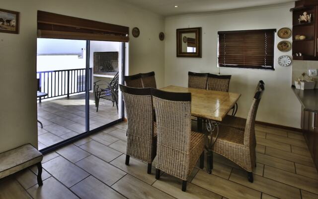 Dalene se Seehuis Langebaan 8-sleeper