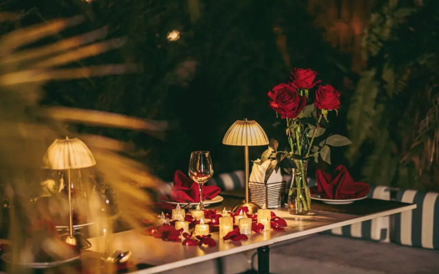 Phoenix Moc Chau Hotel