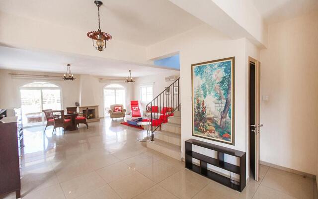 Tranquility 4 bedroom villa