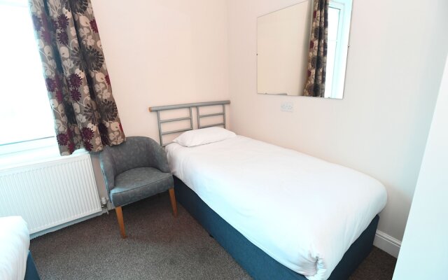 Rooms at the Royal