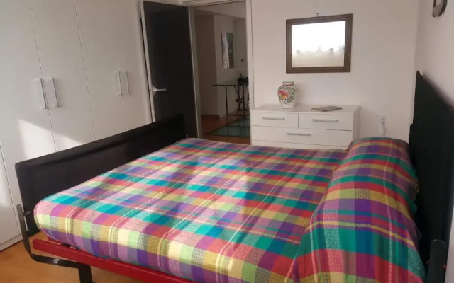 The House of Glass (La Casa di Vetro)