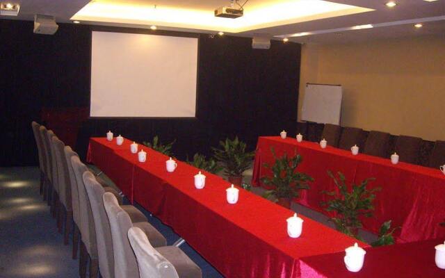 Dong Yi Business Hotel