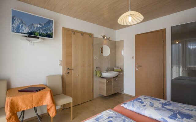 Haus Enzian
