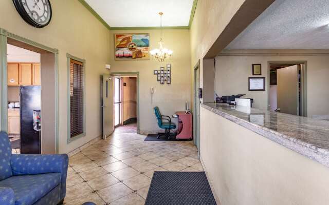 Rodeway Inn Farmington