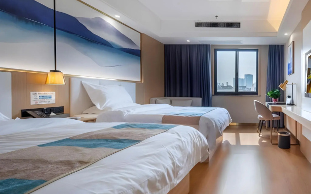 VX Hefei Lianhua Road Hotel