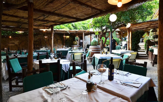 Borgo San Quirico d'Orcia B&B - Capitano Collection - Albergo diffuso