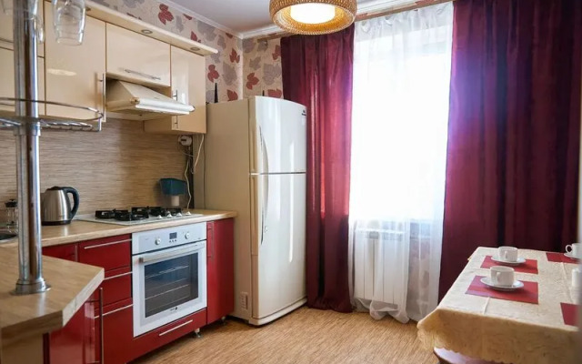 Pyat Zvezd  na ul. Truda, d. 24