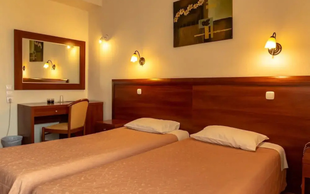 Hotel Telis