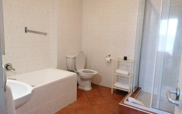 Cape Town Beachfront Apartments At Leisure Bay