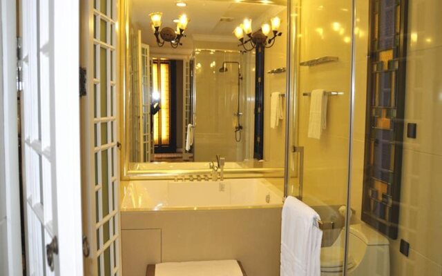The White House Hotel Guilin