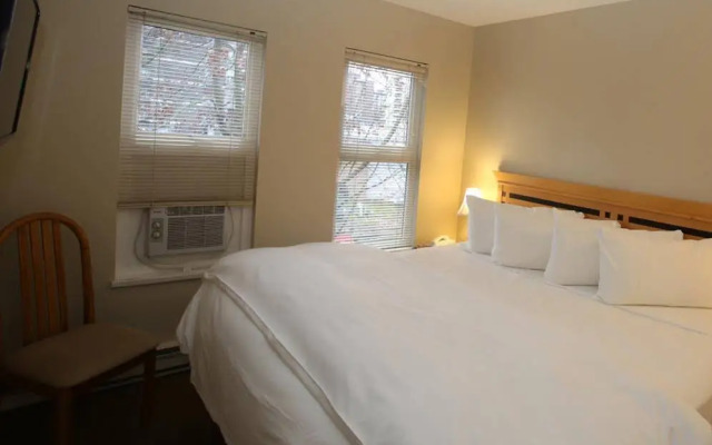 Times Square Suites Hotel