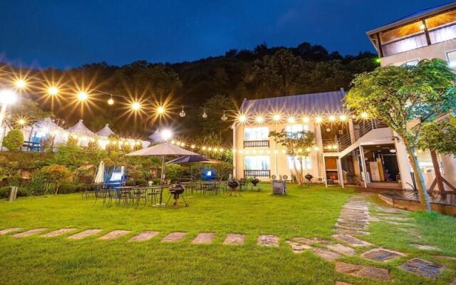 Gapyeong Dukehouse Kids Gajok Pension