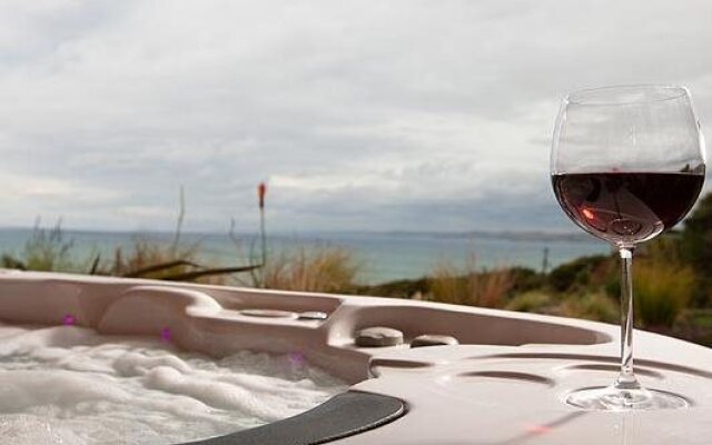 Waoku Lodge