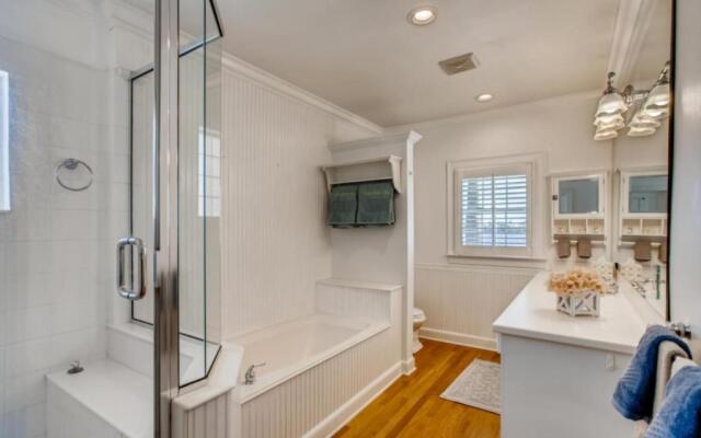 Villa Dolce Vita 4bd 4ba Private Pool and Parking