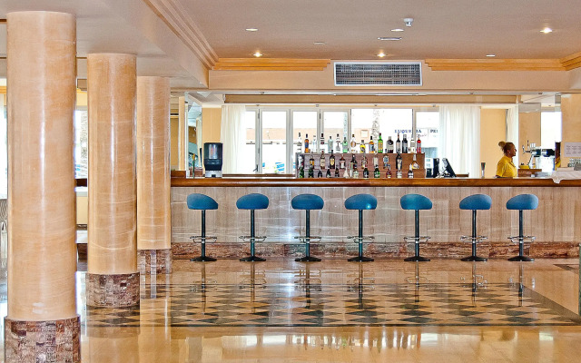 BQ Sarah Hotel - Adults Only