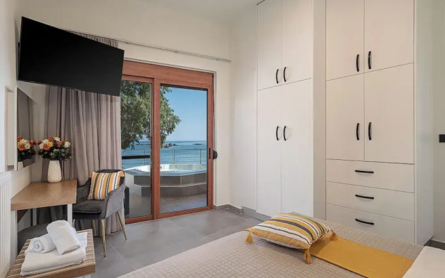 Elia Seaside Deluxe Apartment