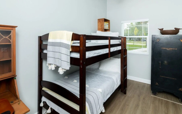 South Tampa Sweet Retreat