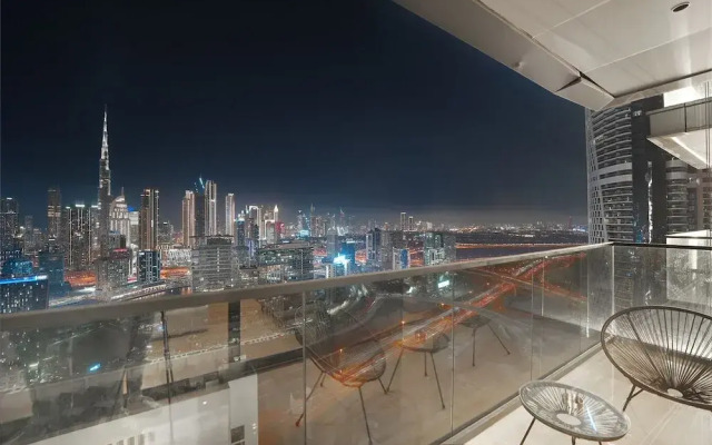 Easygo -exclusive 1BR in Business Bay
