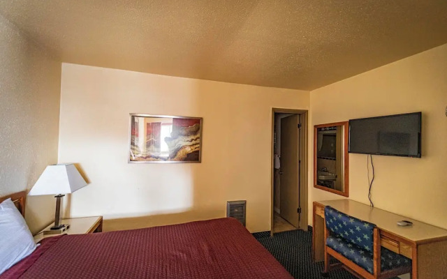 Four Winds Motel
