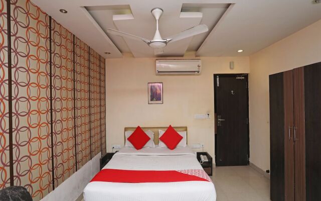 Skylark Hotel by OYO Rooms