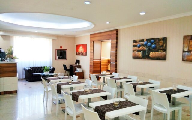 Hotel Riviera, Sure Hotel Collection by Best Western