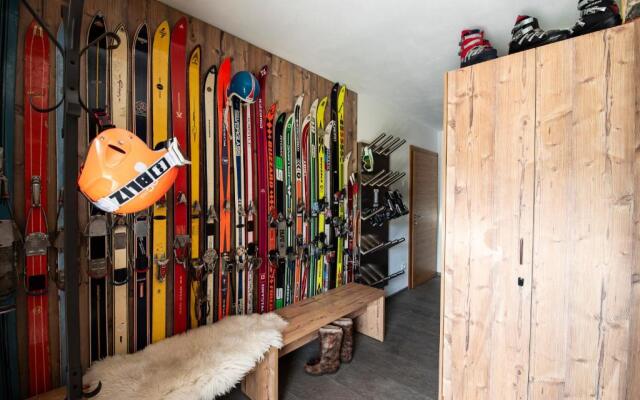 Kronplatz Ski Lodge
