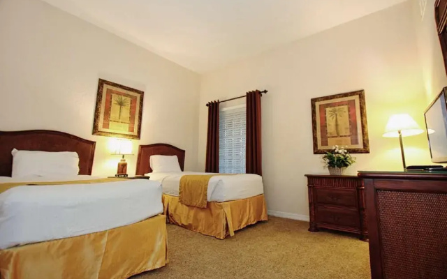 3060 Caribe Cove