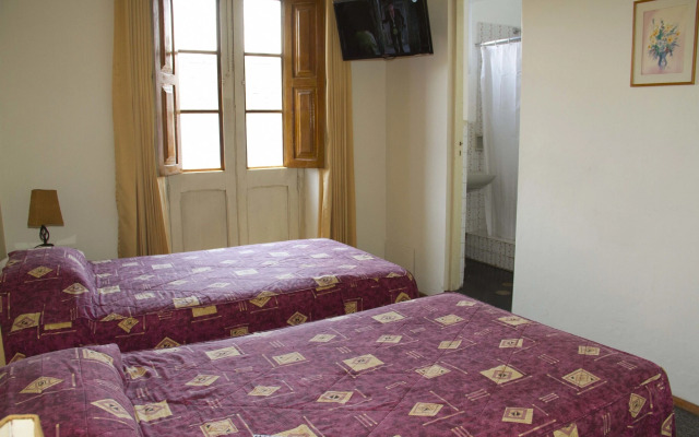 Las Mercedes Hostal Residencial