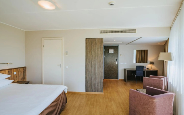 Hestia Hotel Strand