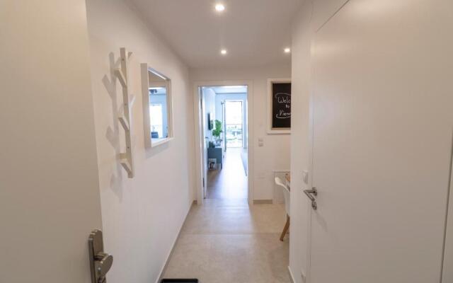 Boutique Sky City Apt. with BALCONY / TOP SPOT