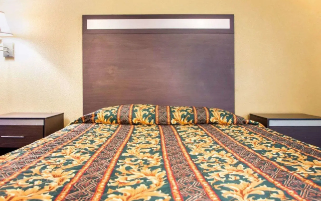 Rodeway Inn Mount Laurel Hwy 73