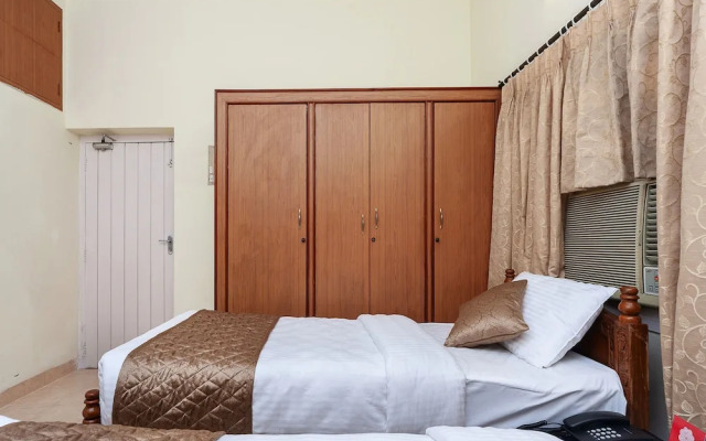 OYO 19010 Tower Residency