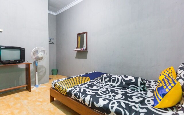 Putri Kuning Residence by OYO Rooms