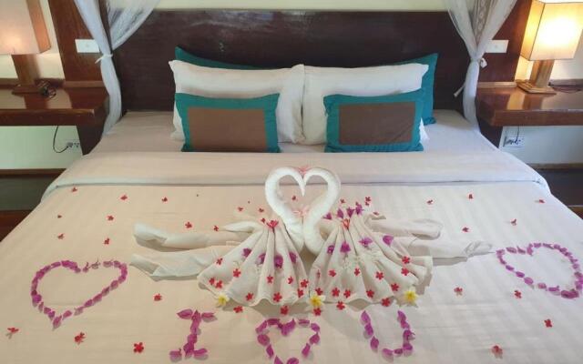 Royal Mayura Resort Hotel