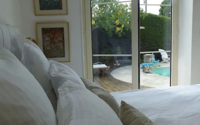 Blue Dream Cannes Guesthouse