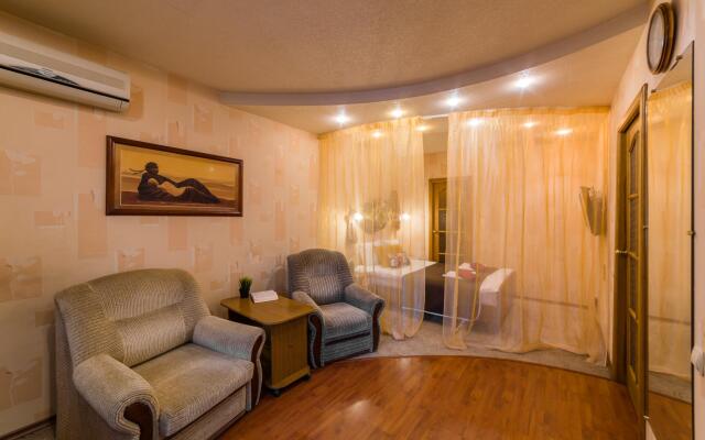 Apart Comfort On Lenin Avenue 55A